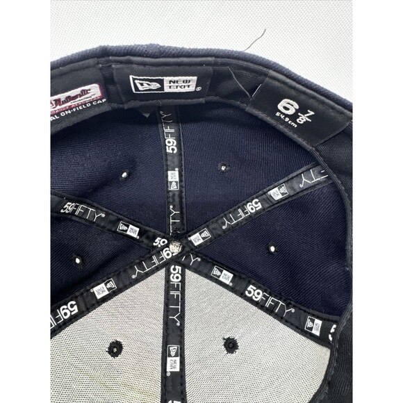 Authentic New Era MLB On-Field 59Fifty Fitted Cap Atlanta Braves Navy/Red 6 7/8 - Picture 4 of 4